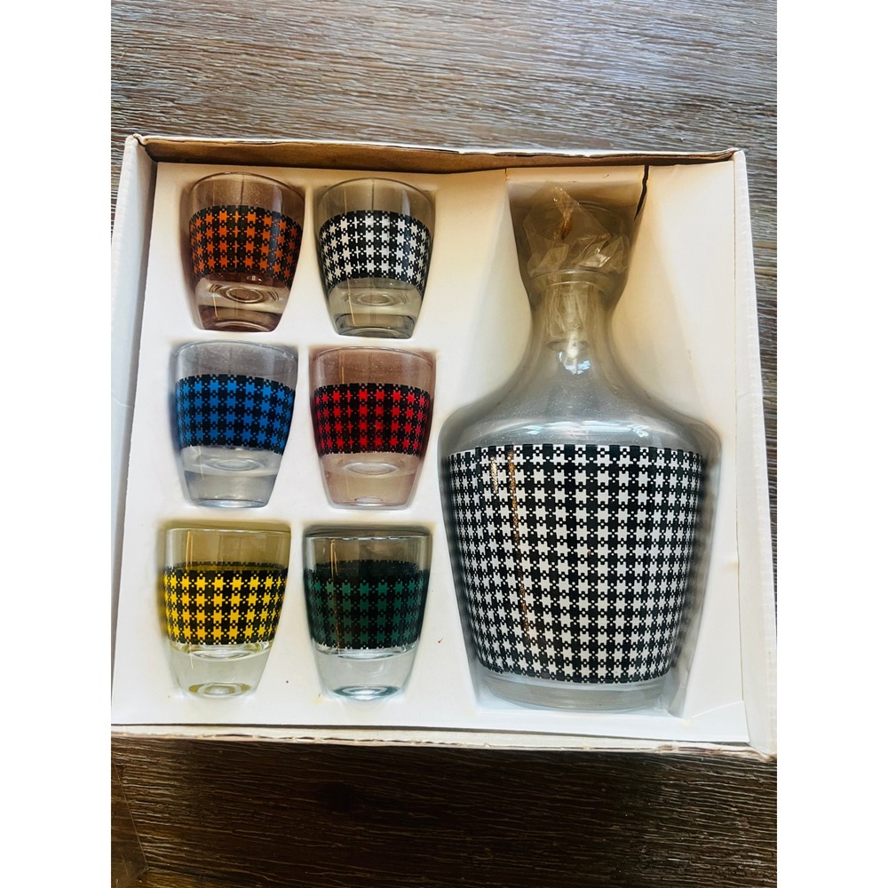 Vintage Luminarc France Liqueur Decanter Set Houndstooth 6 Shot Glasses MCM Box